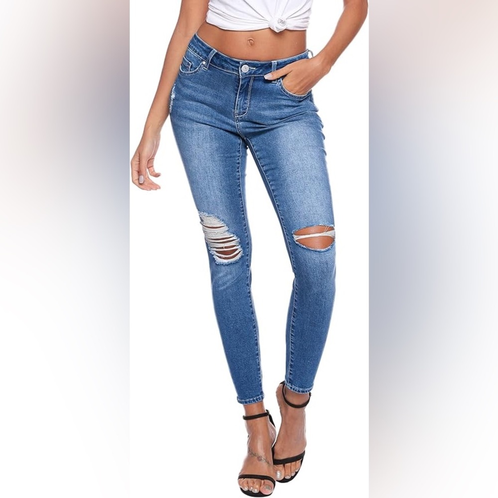 Resfeber Women's Distressed Jeans Boyfriend Skinny Jeans Size 6